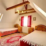 Red Lion Szálloda Prága