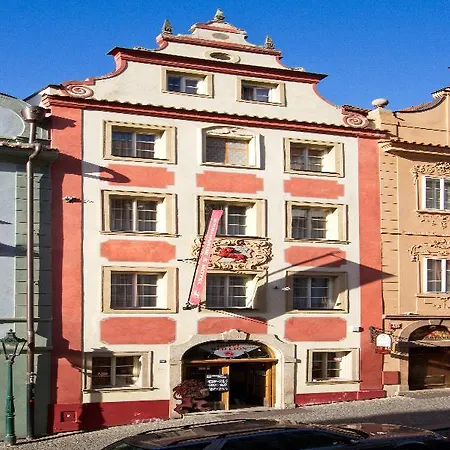 Red Lion 4* Prague