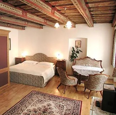 Red Lion Otel Prag