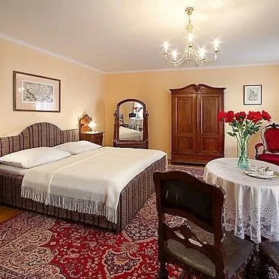 Red Lion Отель