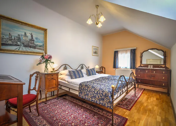 Hotel Red Lion 4*