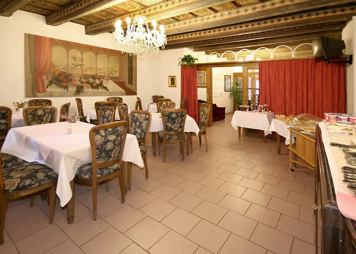 Hotell Red Lion Prag