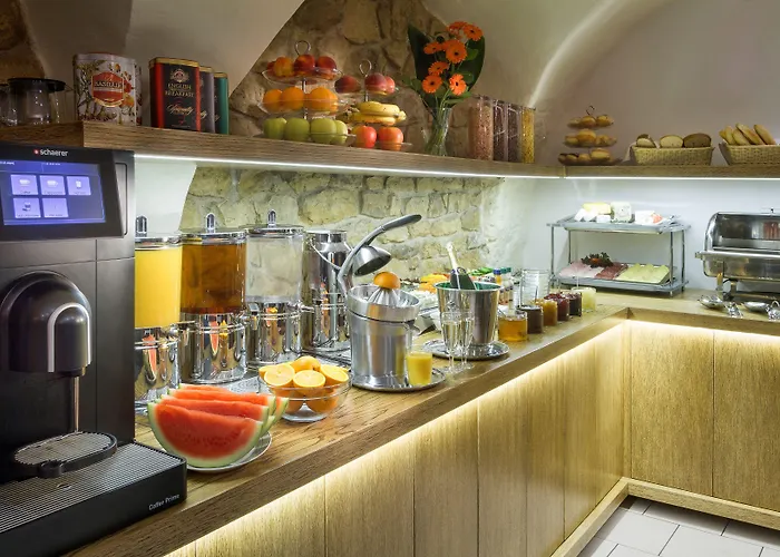 Red Lion Hotel 4*