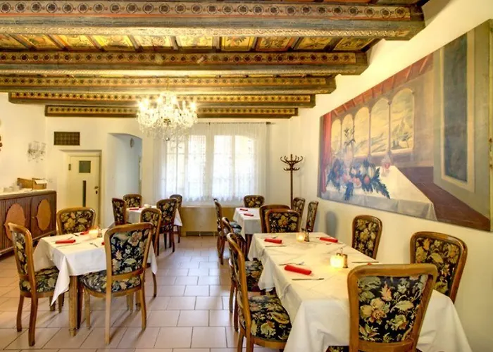 Hotel Red Lion 4*